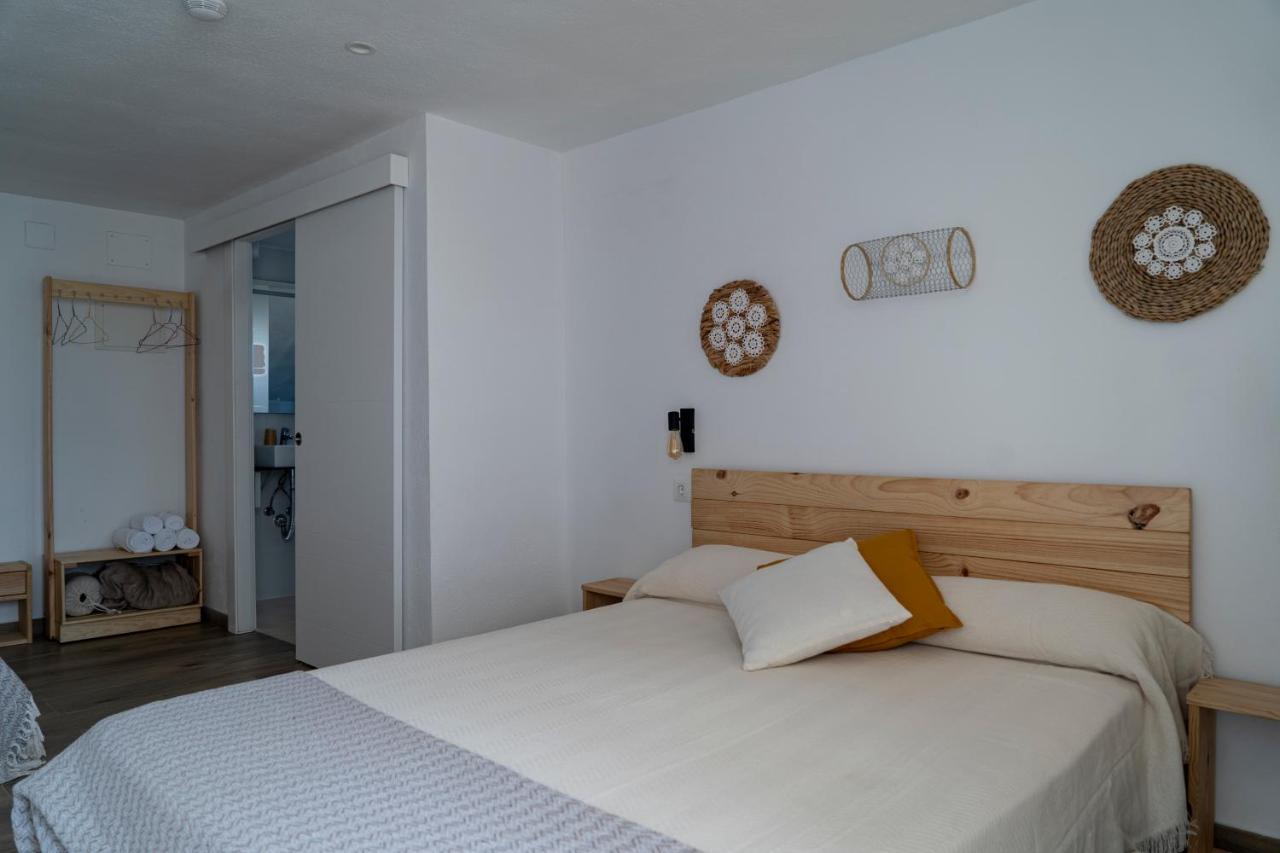 Cal Xot Guest House Poblenou del Delta Exterior photo